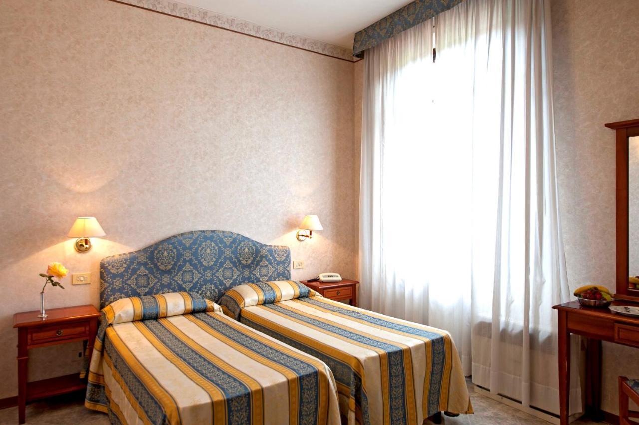 Moderno Hotel